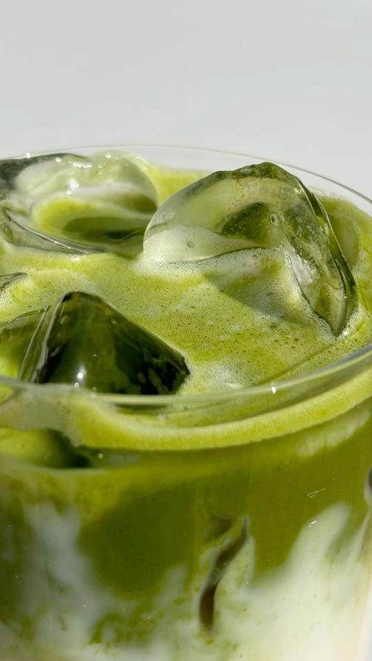 ICED MATCHA TEA 330ml